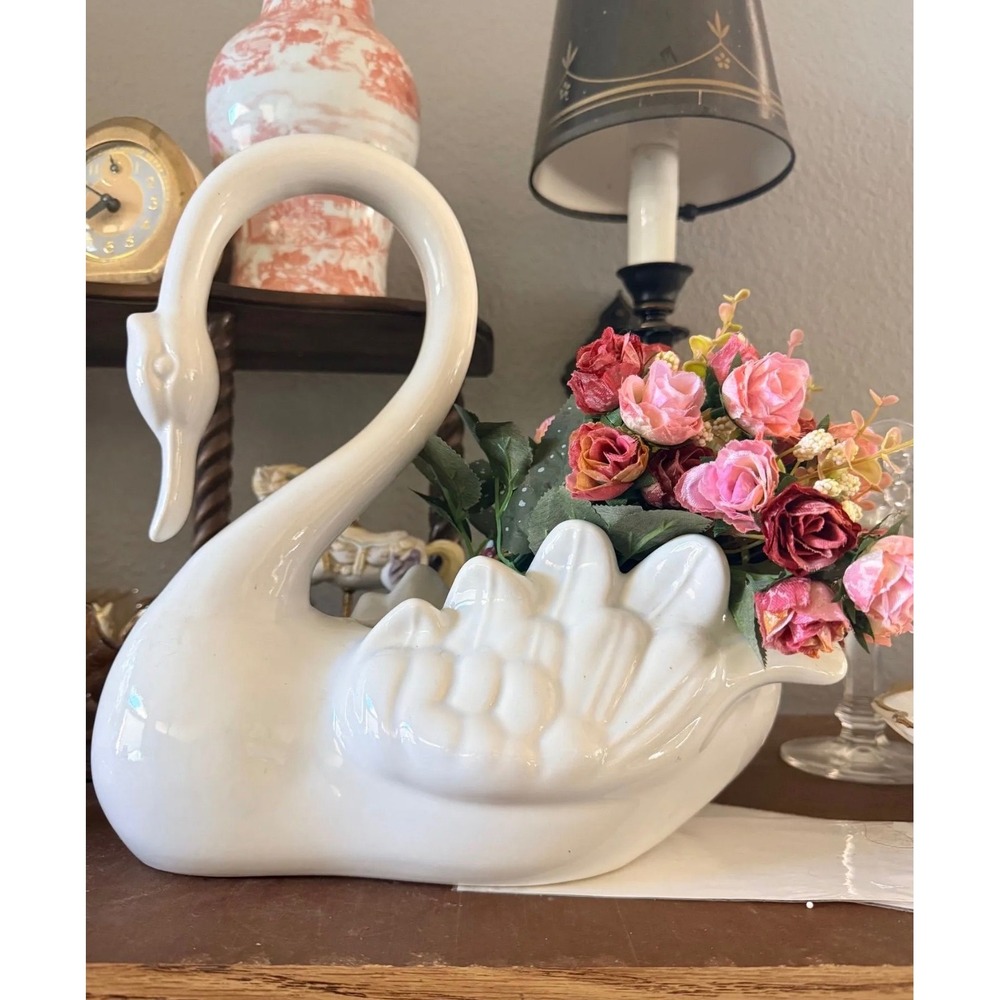 Vintage White Ceramic Swan Planter Centerpiece Bowl Glossy 12 Inch Tall